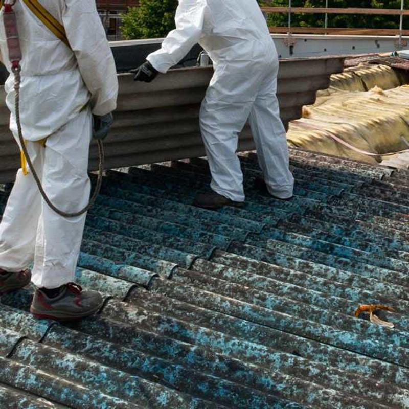 golfplaten met blauw asbest